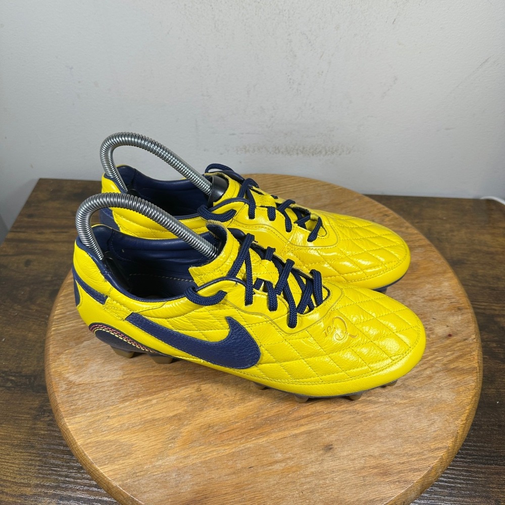 Nike Ronaldinho Dois FG R10 Yellow Navy Men's Soccer Cleats Size 7 324761-747